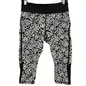 Lululemon Posey Black White Real Quick Crop Leggings size 6